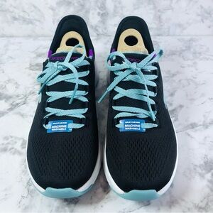 NEW Skechers Arch Fit- Fresh Flare Womens Shoes Size 7 Color Black/Multi .